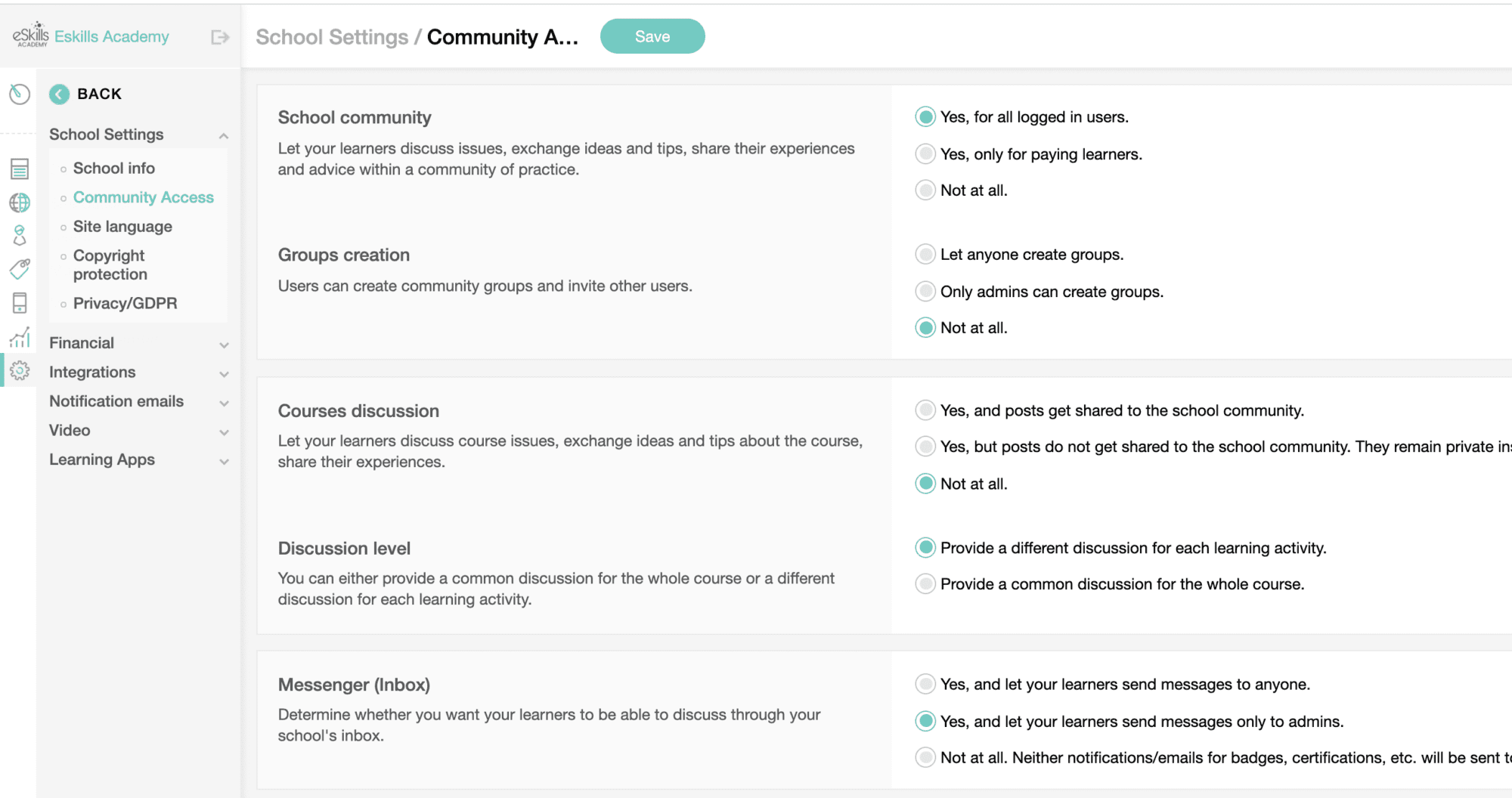 learnworlds built-in social network